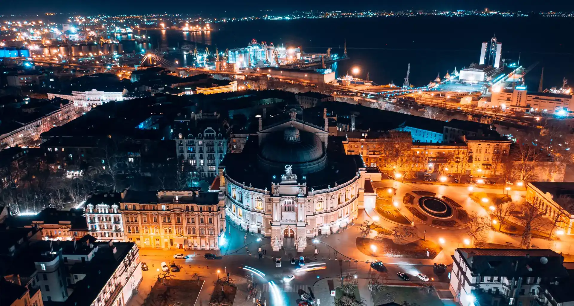 Fundo introdutório com paisagem de Lisboa